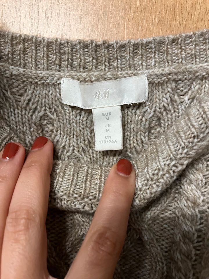 H&M Pullover in Hamburg