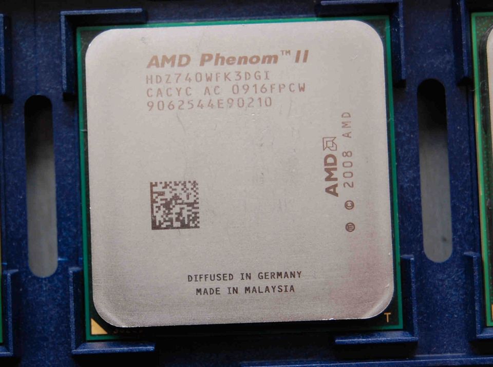 AMD Prozessoren A10-8700, HDT55TFBK6DGR, HDZ740WFK3DGI, HD995ZXAJ in Nördlingen