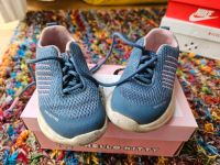 Kleinkind Sneaker von superfit, Gr. 22 München - Au-Haidhausen Vorschau