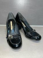 Buffalo London Damenschuhe Gr. 36 schwarz 7,5 cm Absatz Lackoptik Leipzig - Leipzig, Zentrum Vorschau