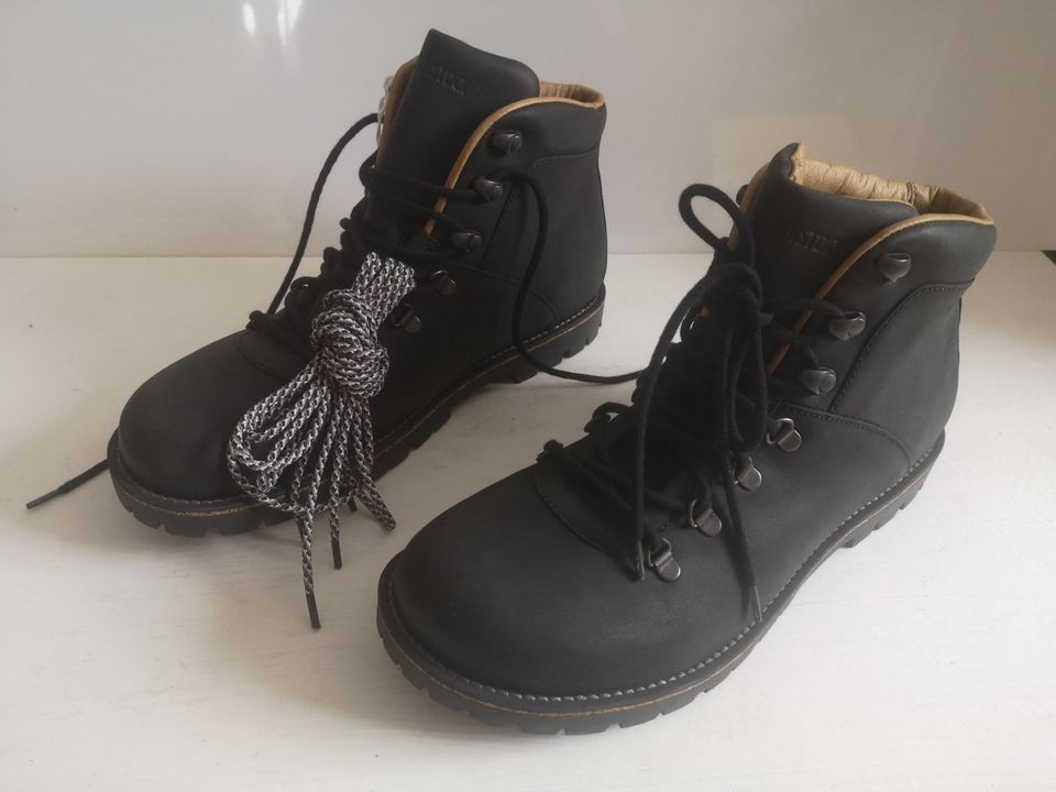 Herren Schuhe Boots Stiefel BIRKENSTOCK Jackson Gr 44 schwarz Led in Duisburg