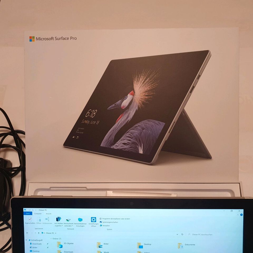 Surface Pro 5 Tablet in Isselbach