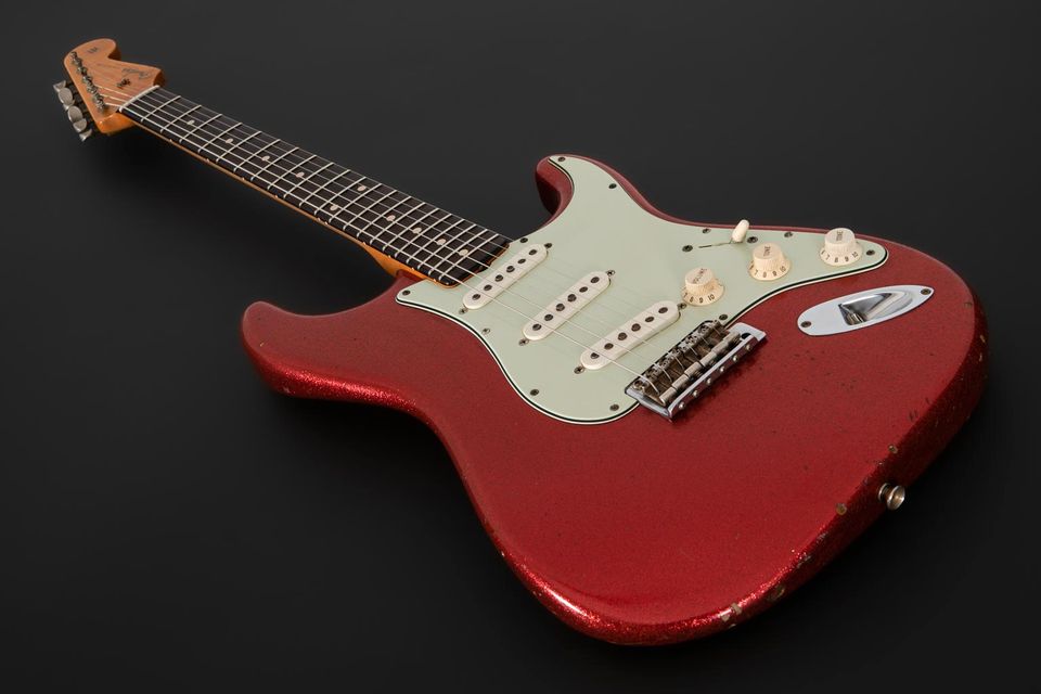 2011 Fender Custom Shop 1960 Stratocaster Relic Red Sparkle in Paderborn