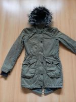 Bench Winterjacke Parka Mantel mit Kapuze Fell *khaki* Gr. M Hessen - Witzenhausen Vorschau