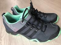 Adidas Gr. 41 Turnschuhe Laufschuhe Sportschuhe Sneaker Nordvorpommern - Landkreis - Marlow Vorschau