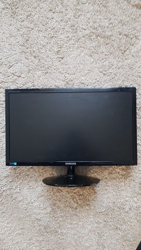 Samsung Monitor 24" in Zwickau