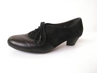 Camper Absatz Schuhe Pumps Schnürschuhe Gr 37 München - Au-Haidhausen Vorschau