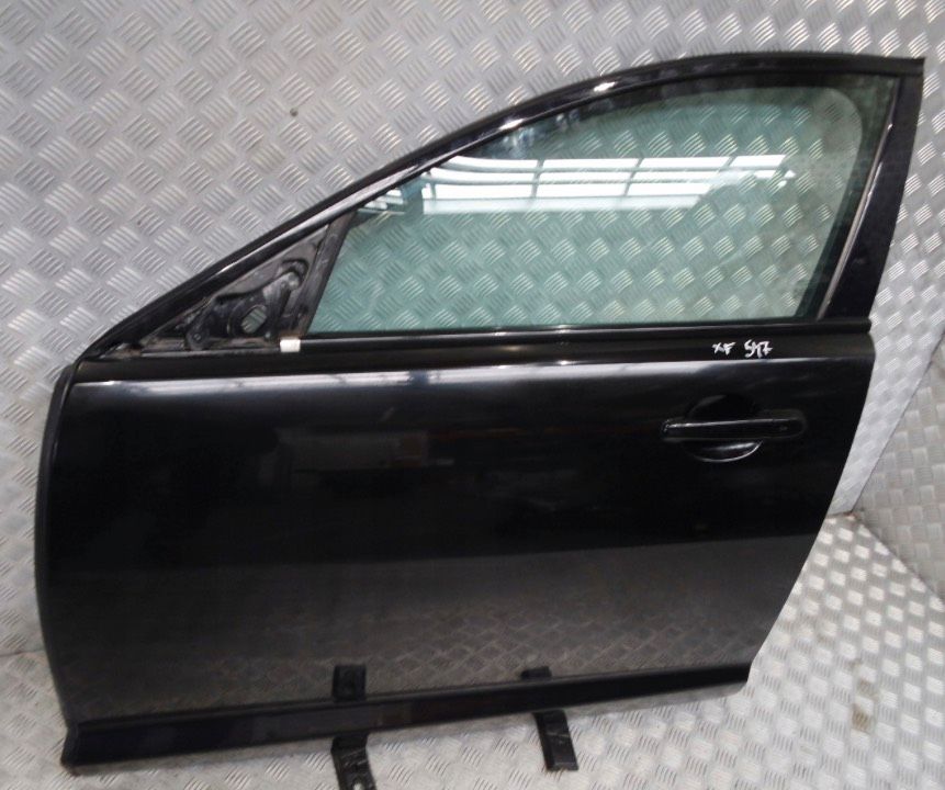 Jaguar XF x250 Tür vorne links in Frankfurt (Oder)