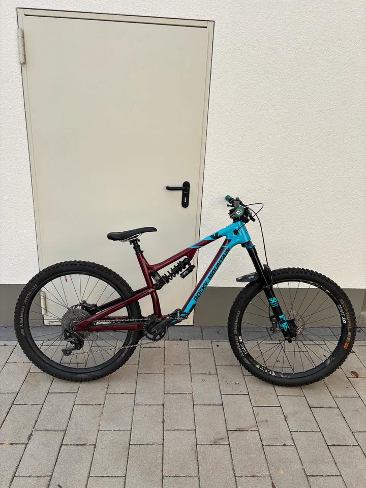 Rocky Mountain Altitude Carbon C50 Gr. M mit vielen Upgrades in Landau in der Pfalz