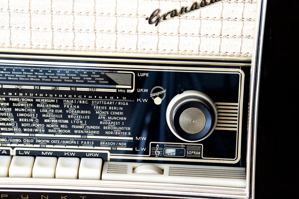 Röhrenradio Blaupunkt "Granada" 2330, Radio in Villingen-Schwenningen