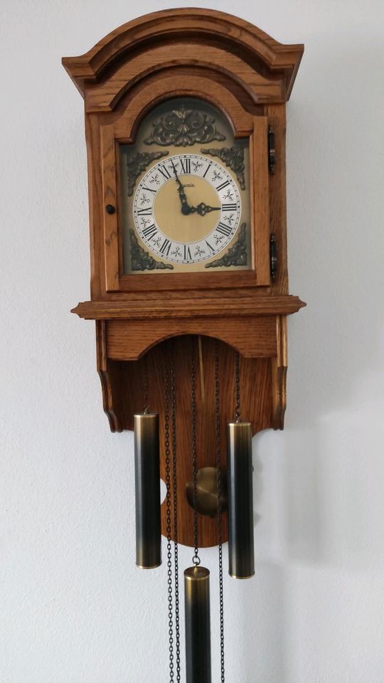 Hermle Wanduhr Westminsterschlag in Schnürpflingen