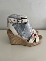 Tommy Hilfiger  Damen Sandalen Neu Baden-Württemberg - Schwieberdingen Vorschau