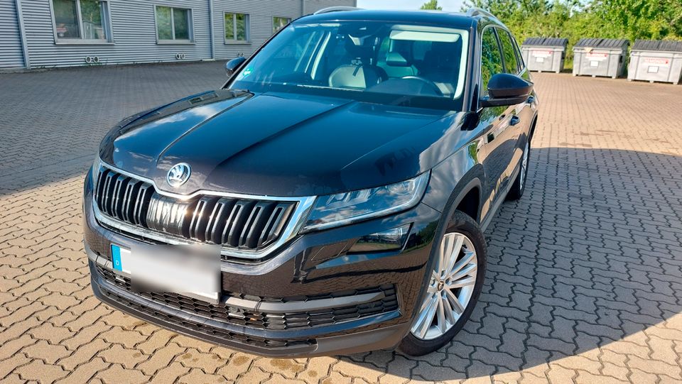 Karosserieschäden Kodiaq Style 4x4 TDI 140KW 7-Gang DSG 7 Sitze in Braunschweig