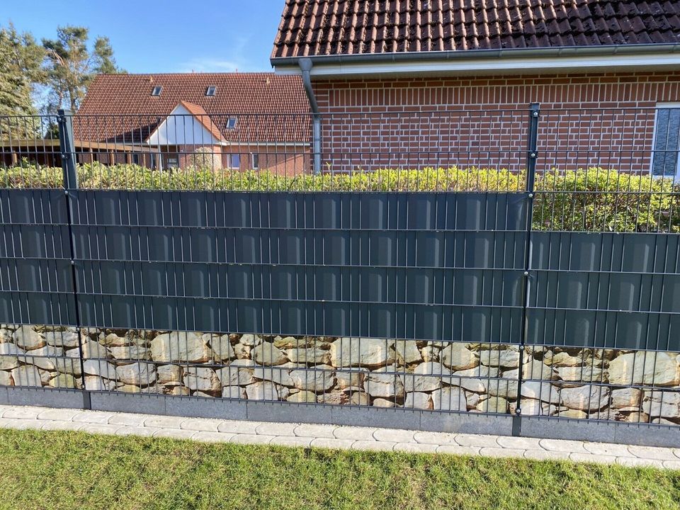 Sichtschutz Sichtschutzstreifen Doppelstabmattenzaun in Bienenbüttel