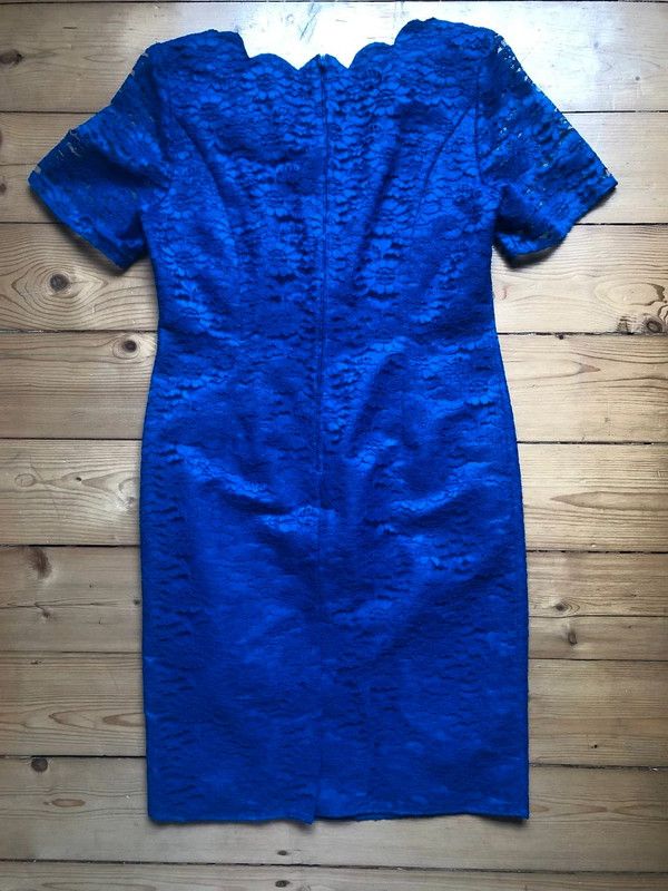 blaues Spitzenkleid Kleid Spitze kurze Ärmel Businesskleid blau in Berlin