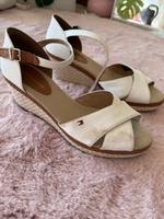 Tommy Hilfiger Sandalen Nordrhein-Westfalen - Königswinter Vorschau