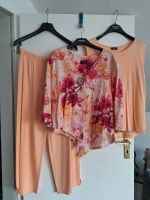 3-teiliger Hosenanzug von AHK/DAL Fashion in pastell-orange-pink Niedersachsen - Barßel Vorschau