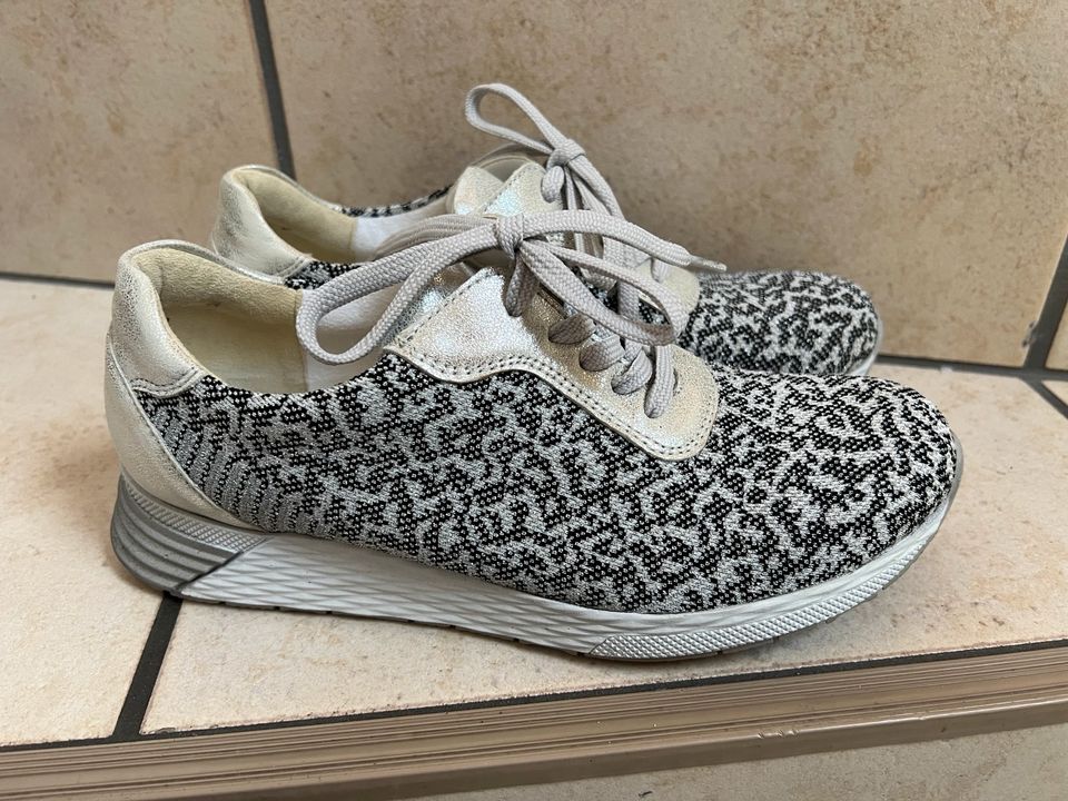 Waldläufer Sneaker Größe 38 wie neu in Obertraubling