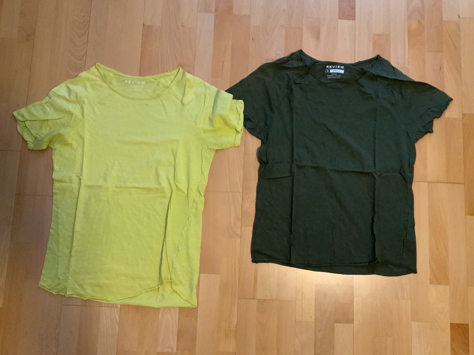 2 t Shirts in Größe xl in Karlsruhe
