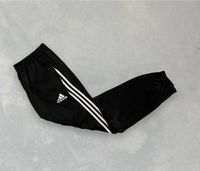 Adidas Jogginghose/ Trackpants schwarz weiß Gr L baggy retro Nordrhein-Westfalen - Krefeld Vorschau