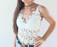 Crop top spitze weiß bauchfrei sommer top festival top blumen Berlin - Mitte Vorschau