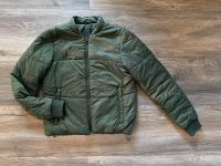 Herbstjacke kurze Steppjacke Sport Scheck XS olivgrün Nordrhein-Westfalen - Leopoldshöhe Vorschau