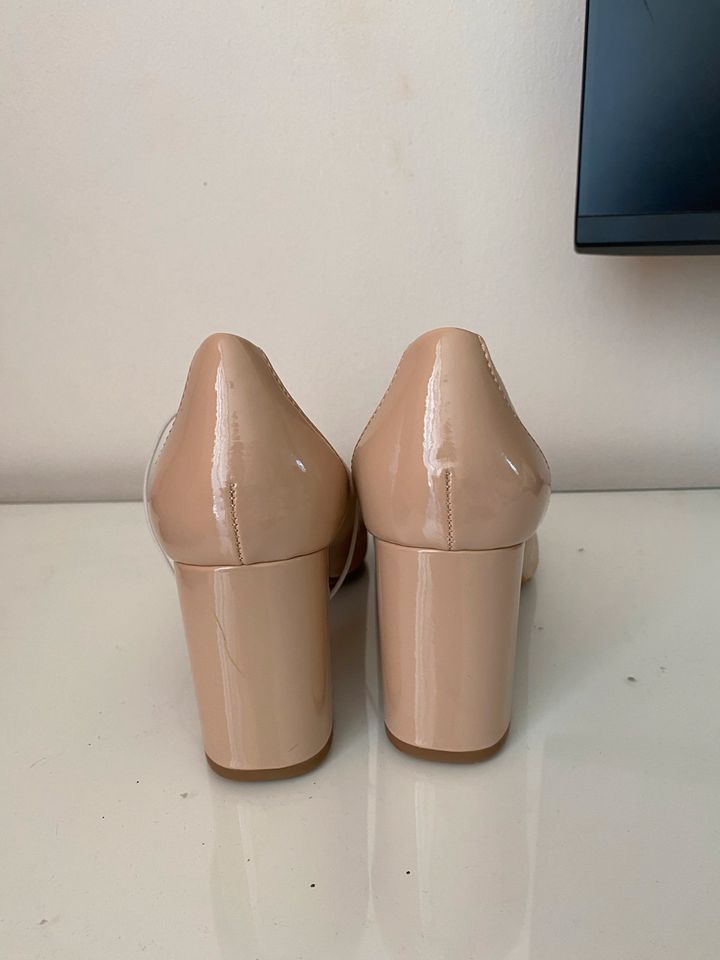 H&M Pumps beige Gr. 39 neu in Hamburg