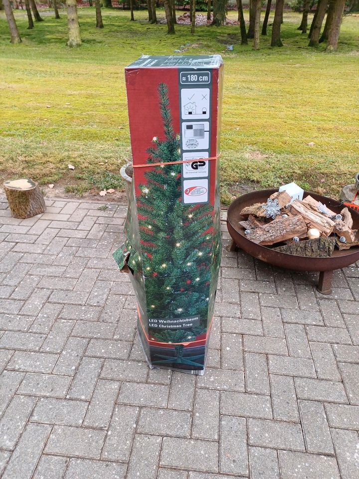 Weihnachtsbaum künstlich 180 cm !!! in Hemslingen