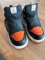 Sky Jordan, Air Jordan 1 SBB CW Größe 25 Hessen - Friedberg (Hessen) Vorschau