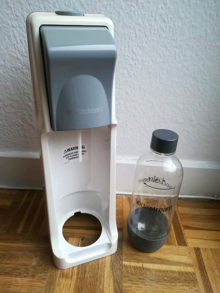 Sodastream mit einer Flasche in Bielefeld