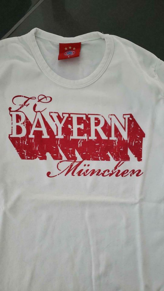 FC BAYERN MÜNCHEN T SHIRT DAMEN GR.L in Burghausen