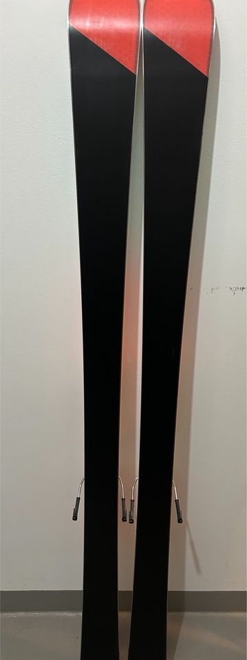 Rossignol Temptation 80, 168cm, Damen Ski + Binding und Stöcken in Nürnberg (Mittelfr)