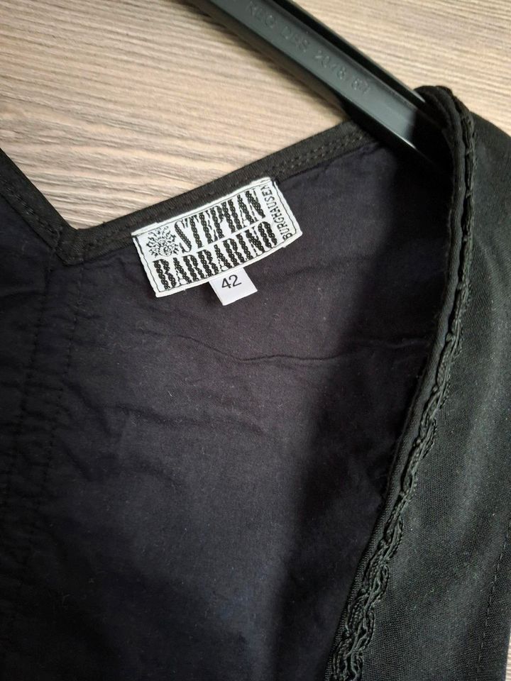 Damen dirndl schwarz inkl schürzen gr 42 in Haiming