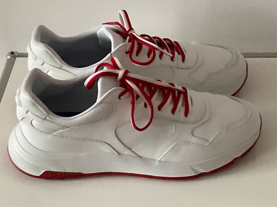 NEUE „HOGAN „ Hyperlight Herrensneaker, Gr.: 11 / 45 EU, NP-385.€ in Trier