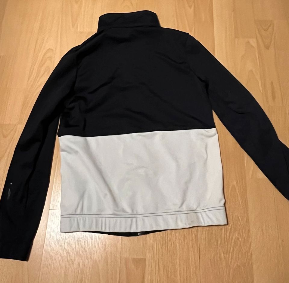 Adidas Trainingsjacke Größe S in Dahlem