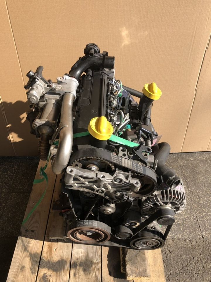 Motor K9K830 1.5dCi 86PS RENAULT SCENIC MEGANE III 43TKM KOMPLETT in Berlin