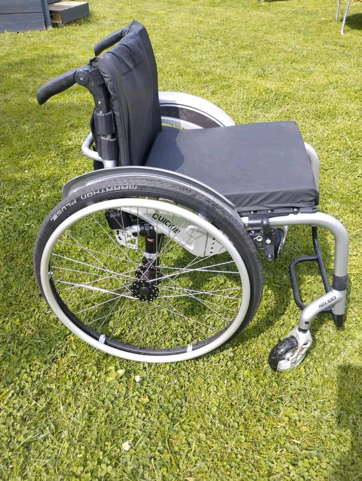 Rollstuhl Sopur RS Helium Quickie Aktivrollstuhl Starrahmen in Annaberg-Buchholz