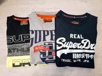 SUPERDRY 3 Shirts Gr.M Herren Top Berlin - Hohenschönhausen Vorschau
