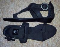 dc by esprit damen schuhe sandalen Gr 38 je 20€ Frankfurt am Main - Rödelheim Vorschau