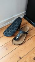 Wie neu: Original Birkenstock Zehentrenner Gizeh Schwarz Gold Hamburg-Mitte - Hamburg Hamm Vorschau