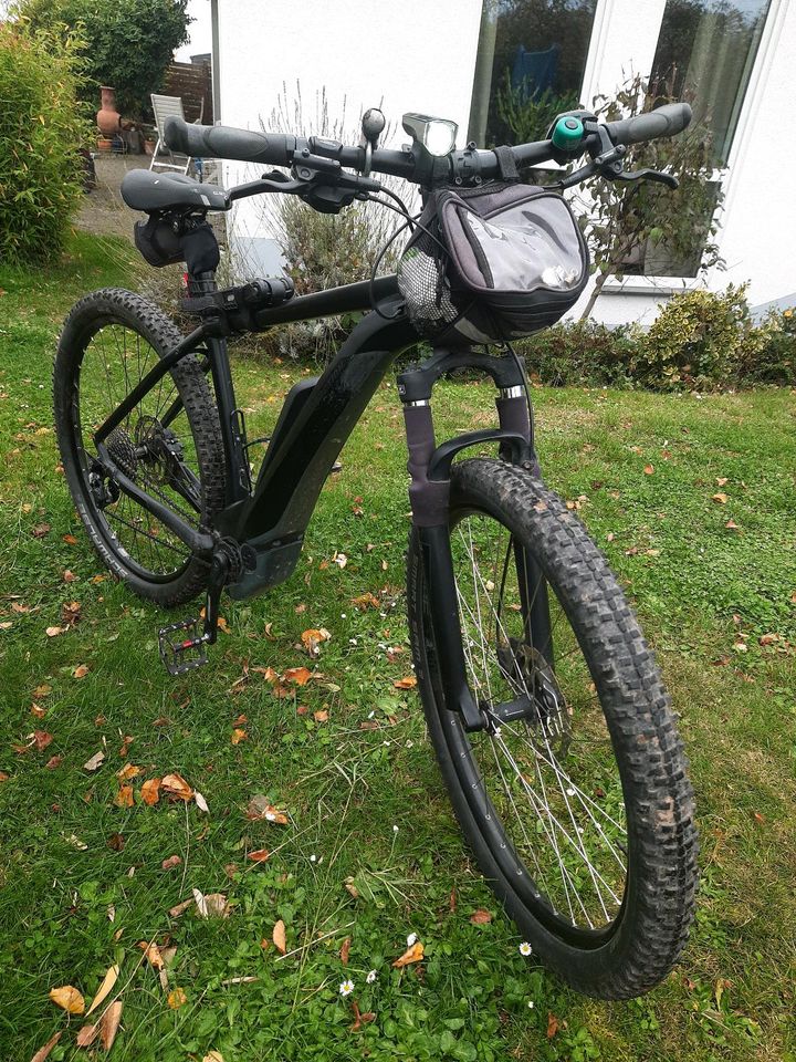 EBIKE 29 zoll  MTB CUBE Hybrid Pro Mountainbike in Hünfelden