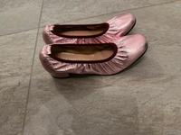 Pollini Ballerina  Gr.36 NEU Leder Mokassins  Schuhe Bayern - Karlsfeld Vorschau