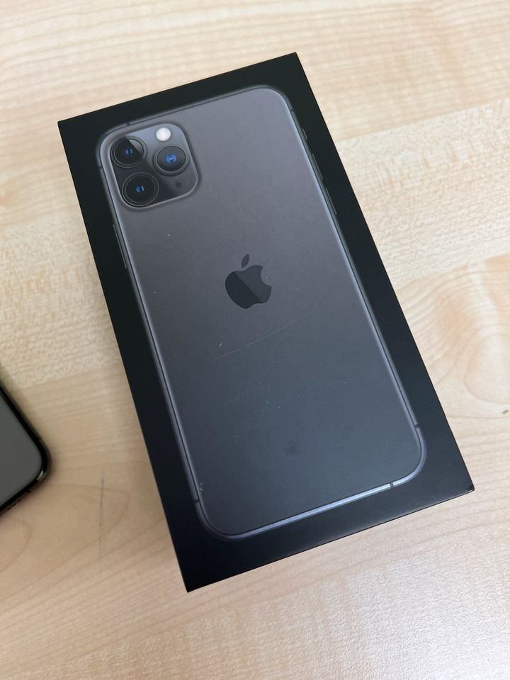 iPhone 11 Pro in Großräschen