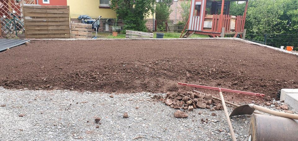 Arbeiten mit Bodenfräse Gartenfräse Garten Fräsarbeiten in Hardheim