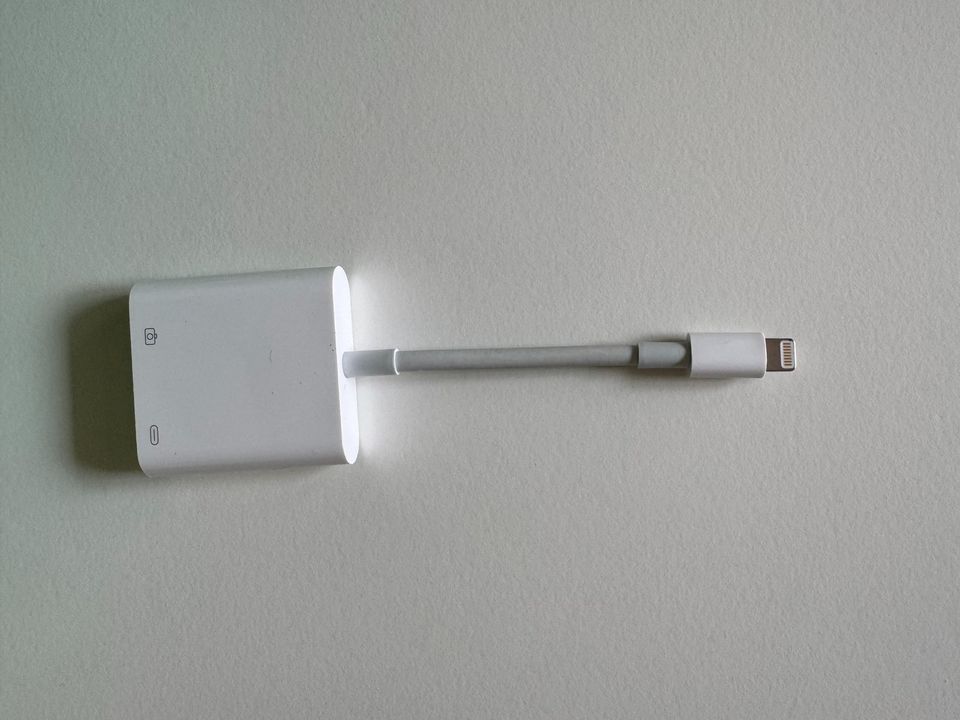 Apple Lightning auf USB-A Adapter (original Apple) in München