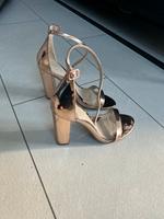 Absatz Schuhe Rosegold Baden-Württemberg - Böblingen Vorschau