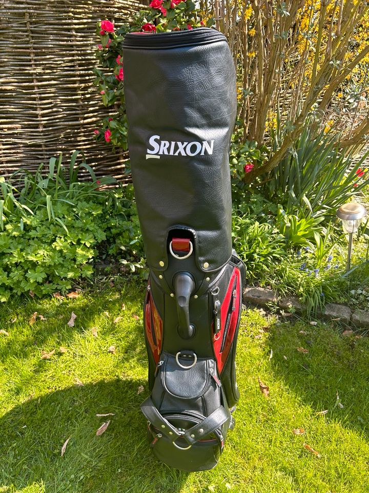 SRIXON Golfbag schwarze Golftasche in Bad Oldesloe