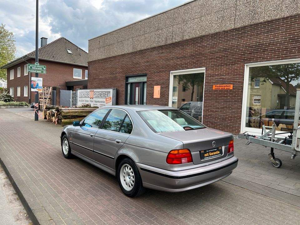 BMW 523i Klima 1 Hand Rostfrei Top Zustand & Garantie & in Gütersloh