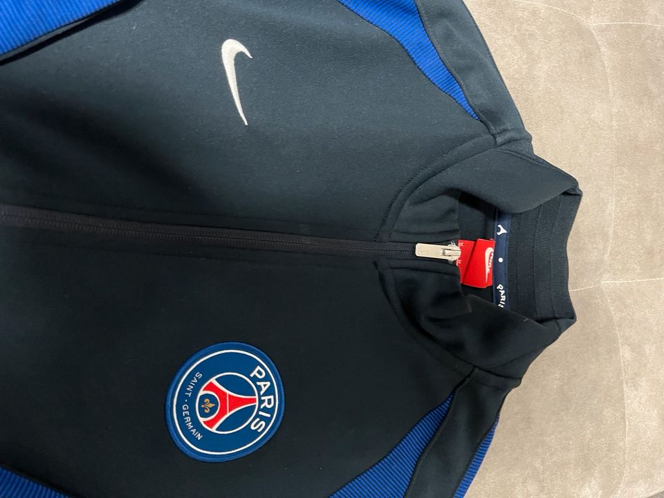 ( PSG ) Paris Saint-Germain Trainingsjacke in München