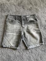 H&M Jeans Short Grau W34 Wuppertal - Elberfeld Vorschau